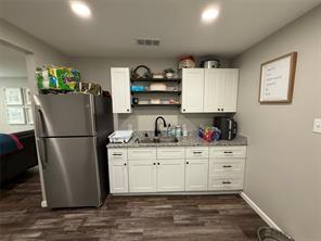 124 Cedar Street - Photo 9