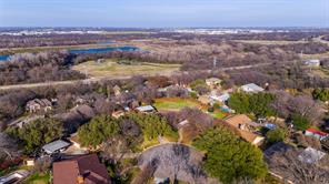 305 Cedar Creek Court - Photo 27