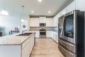 1628 Hinckley Avenue - Photo 5