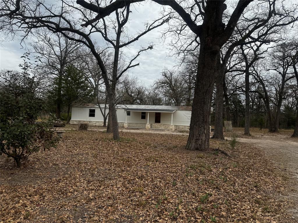 1101 County Road 2405 - Photo 1