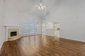 2207 Creekedge Court - Photo 8