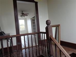 211 W Purdom Avenue - Photo 10