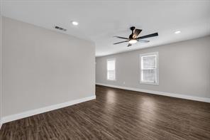 1908 S 19th Street - Photo 4