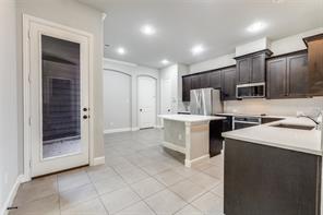 828 Rohan Drive - Photo 11