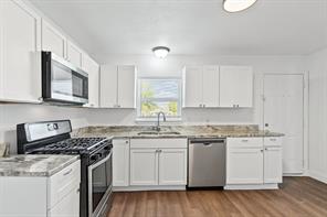 1806 Wellington Street - Photo 17