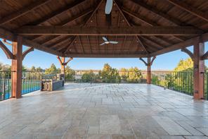 411 Crestfield Court - Photo 11