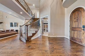411 Crestfield Court - Photo 14