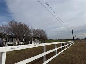 6225 Fm 2415 - Photo 2