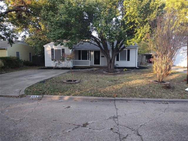 208 Almond Street