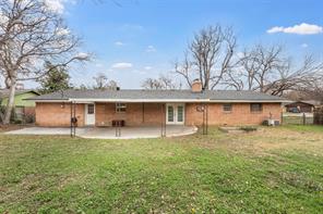 2208 Lake Forest Drive - Photo 26