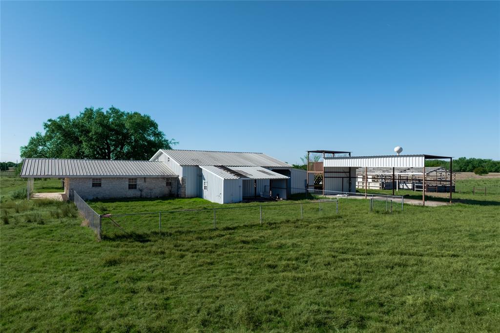 6862 Fm 2484 - Photo 1