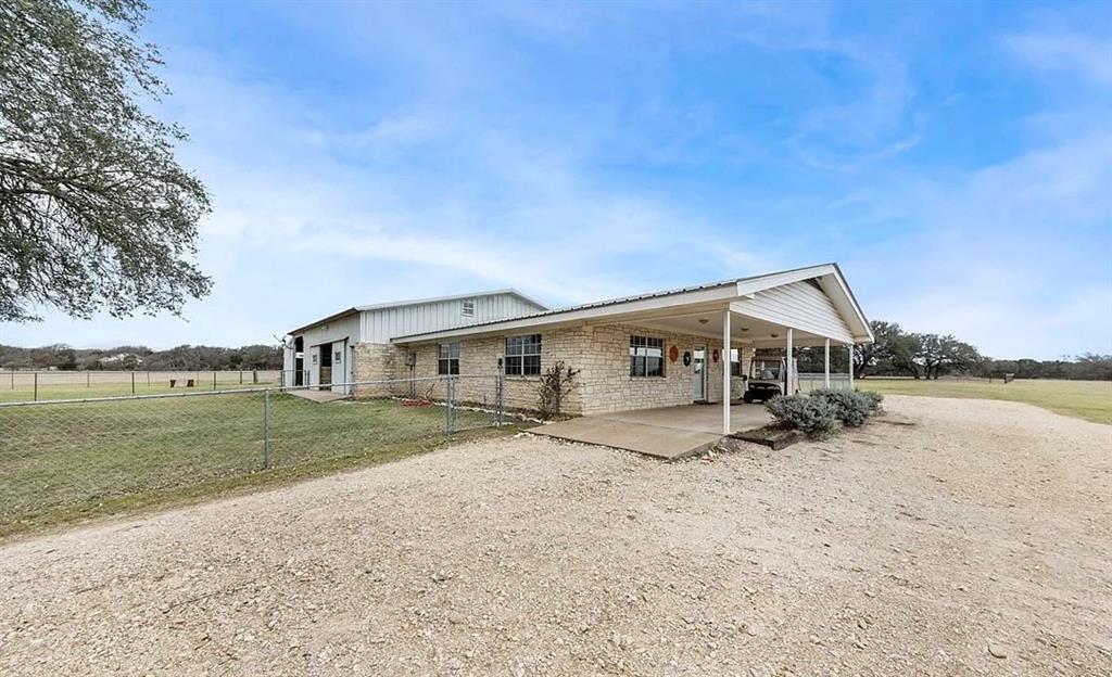 6862 Fm 2484 - Photo 10