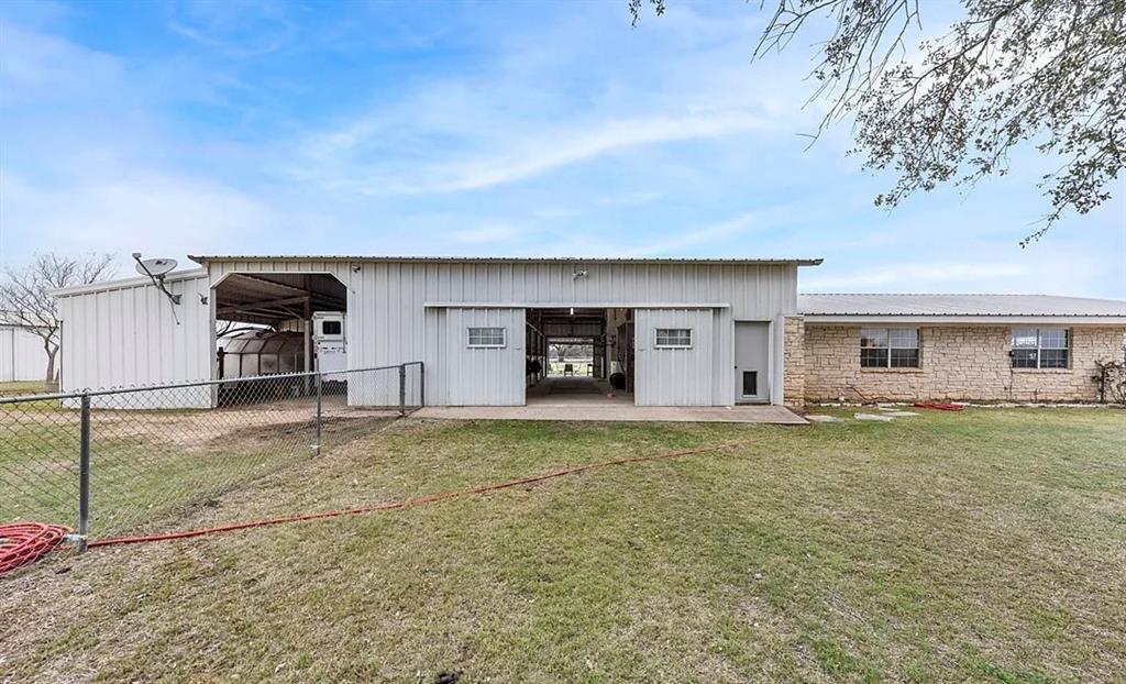 6862 Fm 2484 - Photo 12