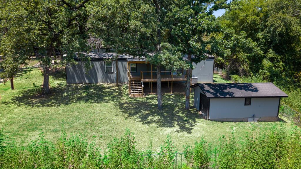 721 Queens Drive - Photo 3
