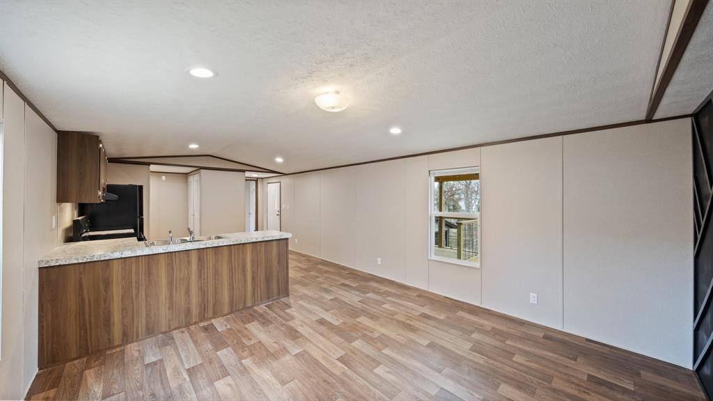 721 Queens Drive - Photo 7