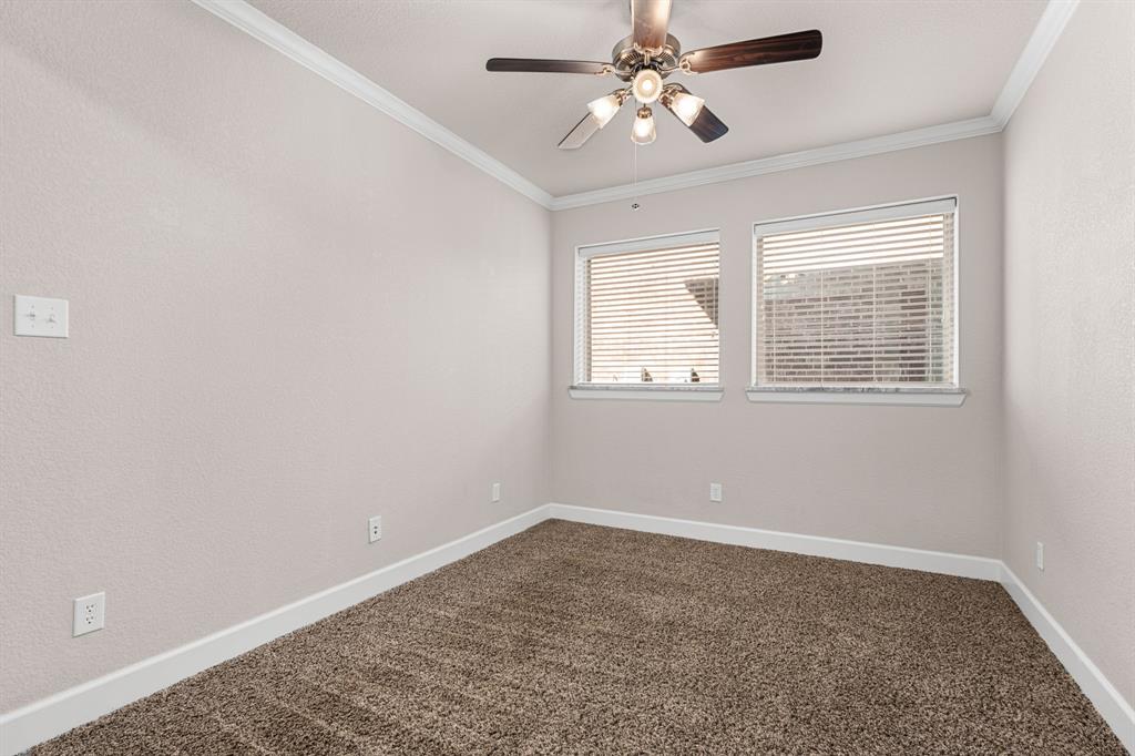 220 Sunrise Drive - Photo 6