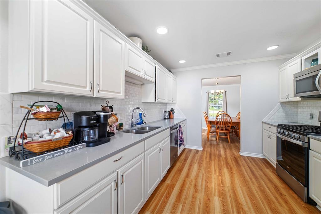 1600 Shaw Drive - Photo 14