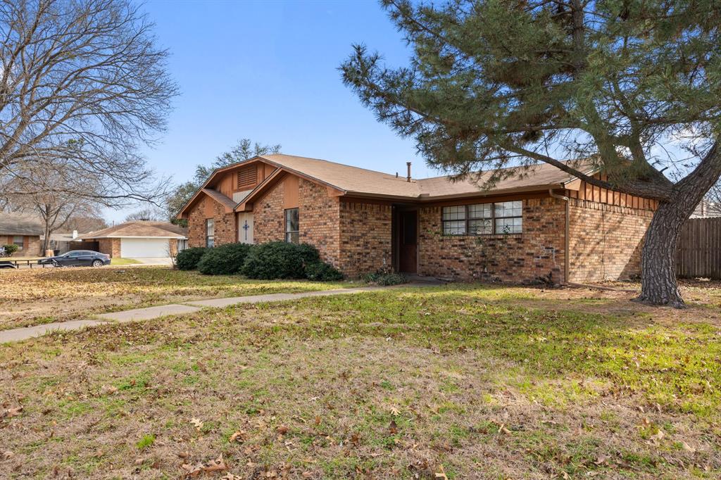 2736 Chebi Lane - Photo 1