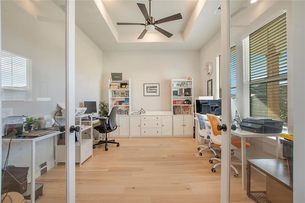 804 Lexington Lane - Photo 3