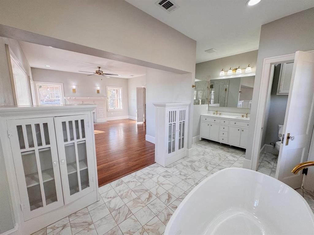 211 NW 4th Avenue - Photo 21