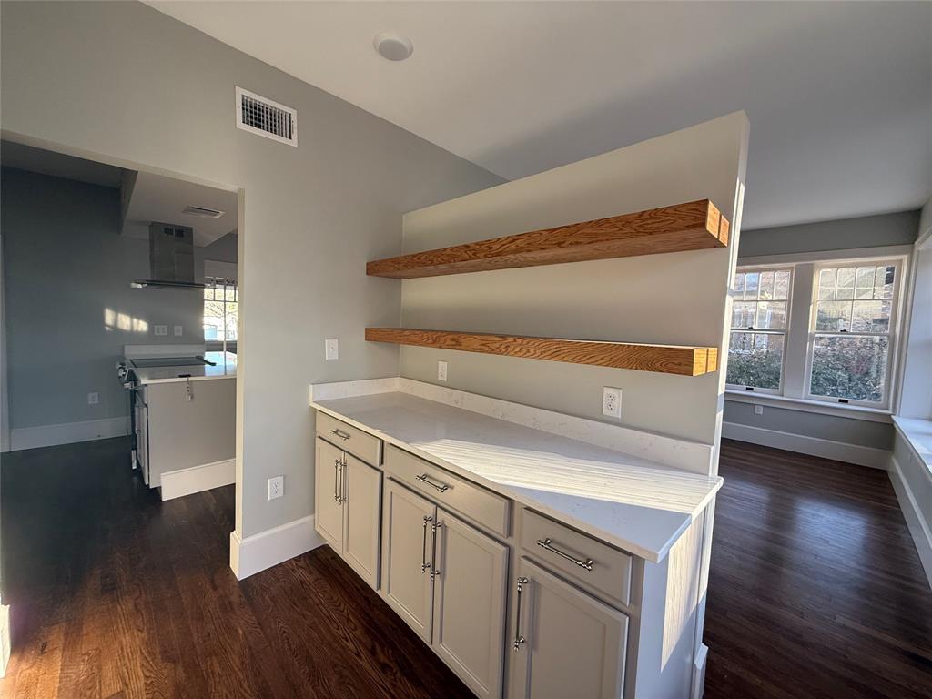 211 NW 4th Avenue - Photo 9