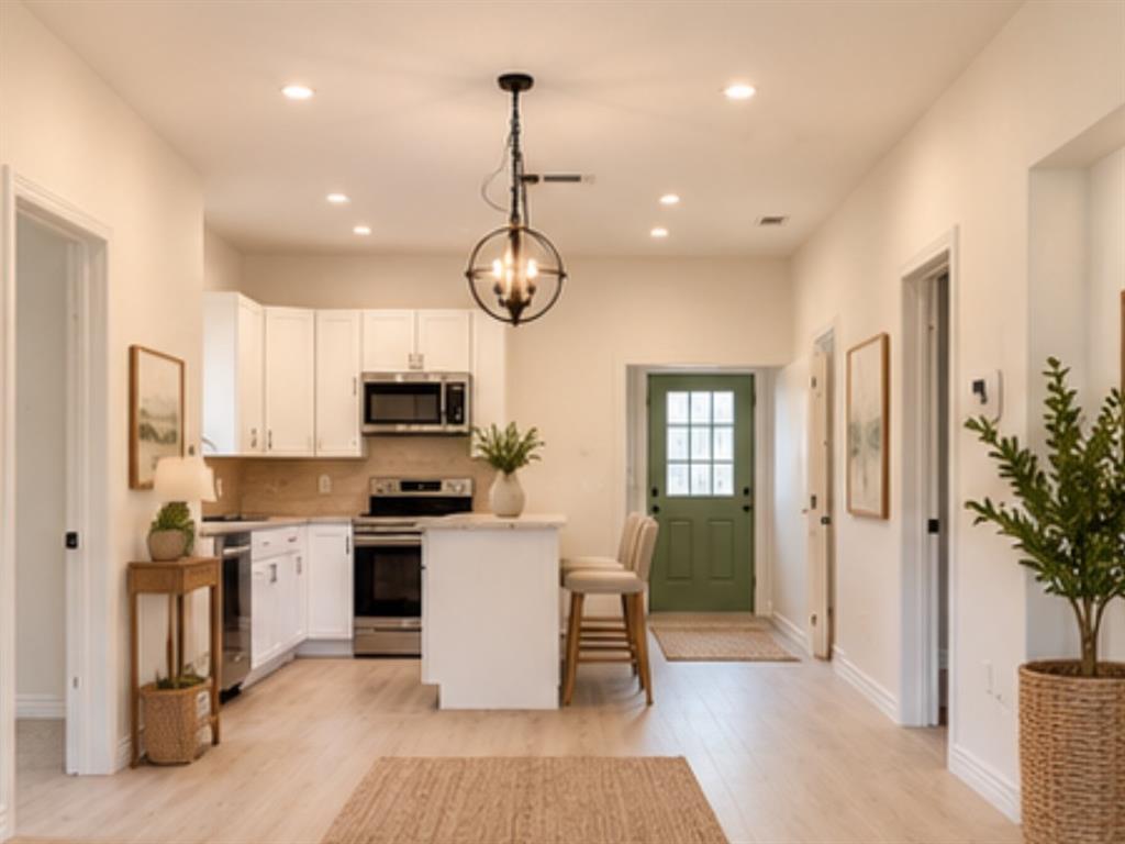 811 W Day Street - Photo 1