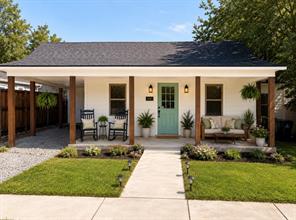 811 W Day Street - Photo 13
