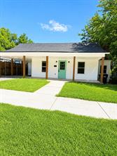 811 W Day Street - Photo 15