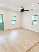 811 W Day Street - Photo 3