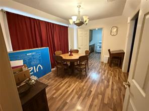 609 E Henry - Photo 16