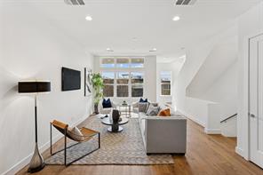 3064 Chimes Street - Photo 6