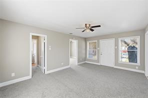 3804 Colcord Avenue - Photo 3