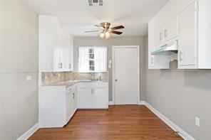 3804 Colcord Avenue - Photo 4