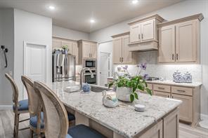1076 Fleetwood Drive - Photo 14