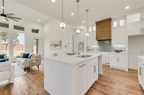 539 W Laureland Road - Photo 18