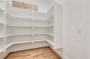 539 W Laureland Road - Photo 22
