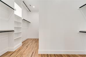 539 W Laureland Road - Photo 27