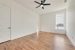 539 W Laureland Road - Photo 34