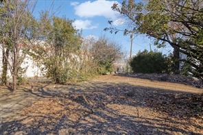 112 W Main Street - Photo 10