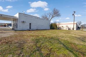 112 W Main Street - Photo 4