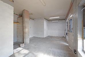 112 W Main Street - Photo 5