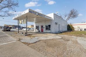 112 W Main Street - Photo 6