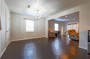 200 W Greenbriar Street - Photo 11
