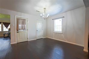 200 W Greenbriar Street - Photo 12