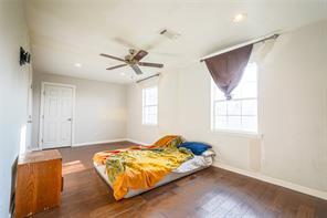 200 W Greenbriar Street - Photo 16