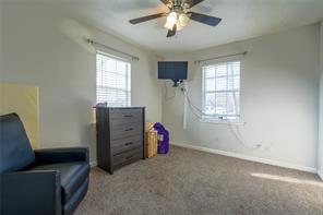 200 W Greenbriar Street - Photo 22