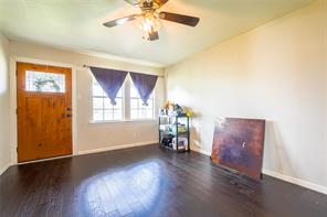 200 W Greenbriar Street - Photo 4