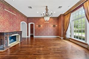5305 Hillcrest Drive - Photo 7