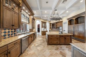5305 Hillcrest Drive - Photo 8