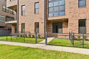 3040 Chimes Street - Photo 2